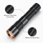 JD-F881 Rechargeable LED Flashlight Zoomable P70 Tactical Torch