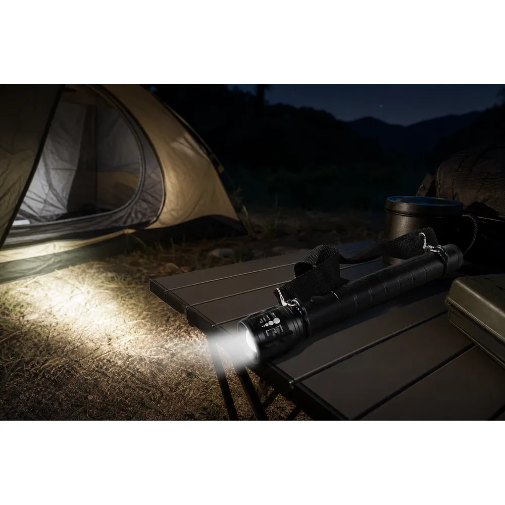 Super Long Range Tactical Zoom Focus XPE LED IP55